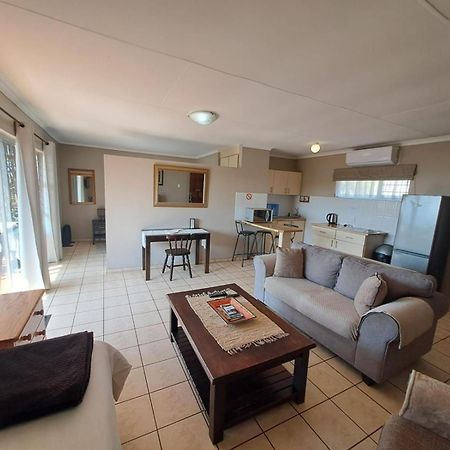 Beachfront Cabanas Amanzimtoti Exteriér fotografie
